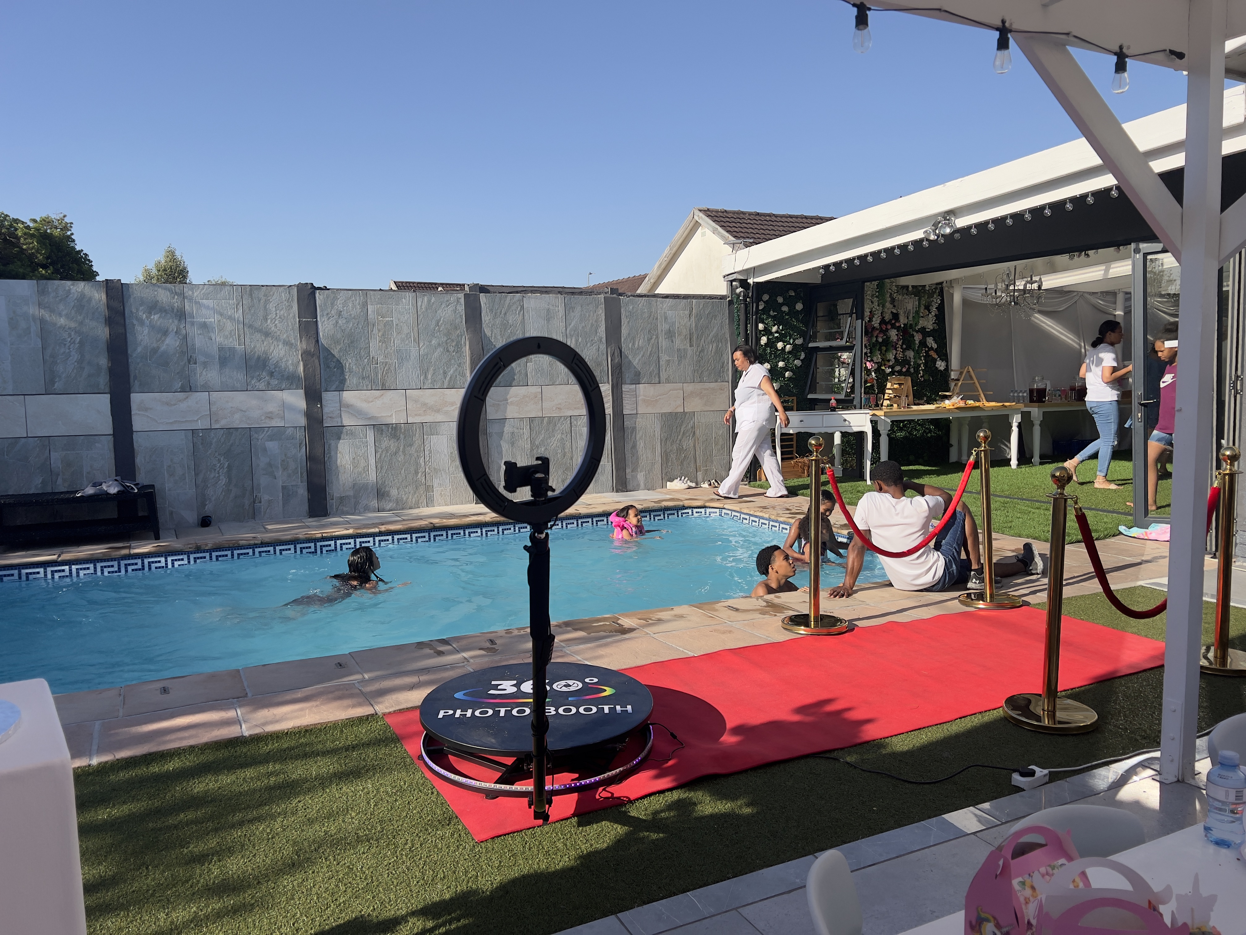 360° photobooth experience at event